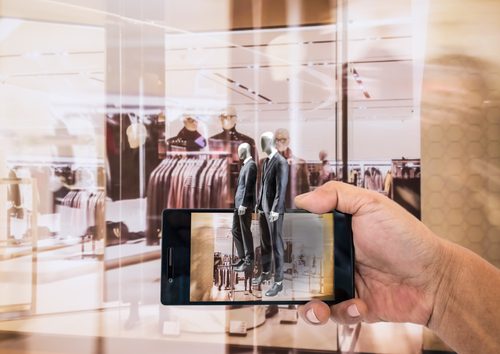 Western Europe Trends 2022: Retailers Will Adopt Digital Tools in Physical Stores to Drive Sales